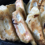 バーミヤン - 2021/09/13
            持ち帰りW焼き餃子 323円