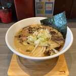 細麺屋　くわとろ - 