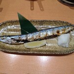 Kaisen izakaya wakadaisho no shiroten - 秋刀魚