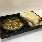 わくわく広場 - 料理写真:ほうれん草チキンカレー&チーズナン