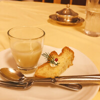 日光金谷ホテル - ディナーとうもろこしスープ