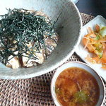 穀菜茶房 こと葉 - 高びきと野菜の麻婆豆腐丼