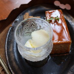 マグノリアの小径 - バニラアイスまでついてます