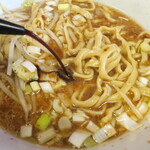 ラーメン二郎 - 赤酢投入～♪