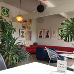 ライフ カフェ - 店内の雰囲気