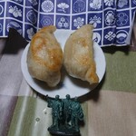 桃苑 - 餃子５個600円