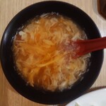 和来亭 - レタスのチャーハン(スープ)