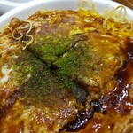 お好み焼ぐぅぐぅ - 肉玉そばイカ天（810円）