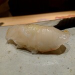 鮨 さいとう - ヒラメ昆布〆