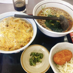 山田うどん食堂 - 