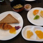 アマンダ - 朝食