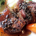 キャラント キャトル - たっぷりのハーブ使い。