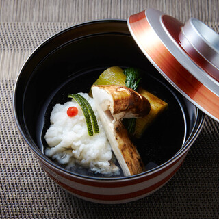 “素材”と“出汁”にこだわり抜いた、本格和食でおもてなし