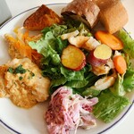 dot. Eatery and Bar - 