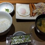 Yayoi Ken - 目玉焼定食