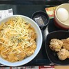 Nakau - 濃厚チーズの親子丼590円、竜田揚げ3個120円、こだわり卵80円(2021.8.16)