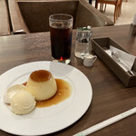 カフェモロゾフ - カスタードプリンとお飲物のセット！