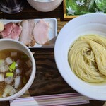 ラーメン屋ジョン - 昆布水つけ麺全部のせ