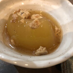 家庭料理居酒屋 よってって - 大根→修正　トウガンの煮物の小鉢！箸休めに
      
      丁度良いです！