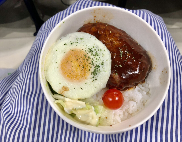 ハングリードラゴン ナゴヤドーム前矢田 レストラン その他 食べログ