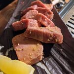 焼肉 牛猿 - 特上厚切りタン