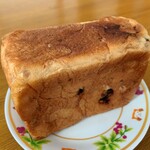 パンドミー - 濃い生食パン（レーズン）…税込322円