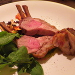 リッチ - ニュージーランド産子羊の骨付き背ロース