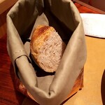 レフ アオキ - 自家製天然酵母のパン