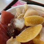 青森魚菜センター - 子持ちヤリイカが美味い！