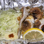 お好み焼小鉄 - イカ下足バター炒め