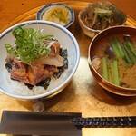 すずりき - すずりきの海鮮丼定食1000円（税込）