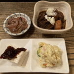 串焼家　まる房ず - 副菜