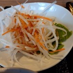 江南焼肉 わにく - 特選焼肉ランチのサラダ