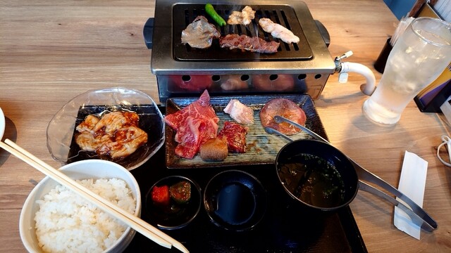 Kounan Yakiniku Waniku photo 3