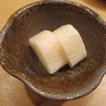 すし屋 真魚 - 長芋漬け