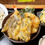 あじさい - 海老と野菜のミニ天丼