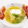 黄金の塩らぁ麺 ドゥエ イタリアン H.y Park Hisaya店