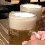信州上田酒場 串まる - 生ビールでカンパーイ！