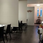 レストラン三星 - 店内の様子②