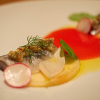 ラ・ボンヌターブル - 