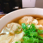 中華そば 福久 - ワンタンアップ