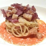 BISTRO NAOMI - 白桃 赤玉葱の冷製カッペリーニ フルーツトマトのソース