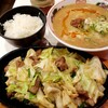 博多拉担麺まるたん 天神店