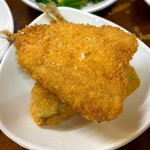 ソウル食堂 - 揚げたてアジフライが美味しかった♡
