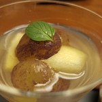 銀座 奥田 - ブトウと洋ナシのゼリー仕立て