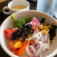 ゼックスウエスト ザ バー - サラダバーより