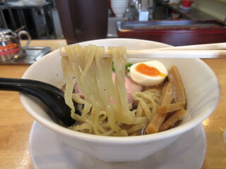 おいらのらーめん ピノキオ - こくうま塩ラーメン大盛り(800円)