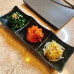 焼肉 銀座コバウ - 