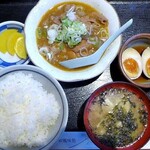 味処こまつや - もつ煮定食