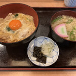 Kisaku - 親子丼セット。温かいうどんで。